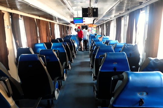 Nghệ An: Khách đi tàu xe giảm mạnh do dịch Covid-19