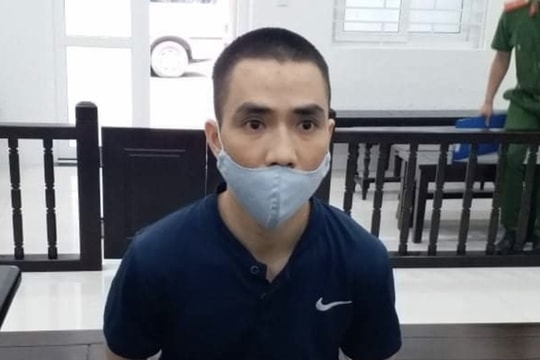 Gây trọng án vì nghe đồng nghiệp nói xấu mẹ đẻ