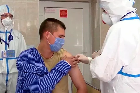 Đăng ký vắc-xin covid đầu tiên trên thế giới, ai sẽ là người tiêm đầu tiên?