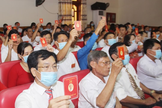 Khai mạc phiên trù bị Đại hội đại biểu Đảng bộ huyện Hưng Nguyên lần thứ XXIX, nhiệm kỳ 2020 – 2025