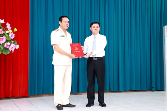 Ban Bí thư chỉ định Đại tá Võ Trọng Hải tham gia BCH Đảng bộ, Ban Thường vụ Tỉnh ủy Nghệ An