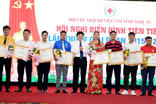 Nghệ An tuyên dương 123 điển hình trong công tác nhân đạo