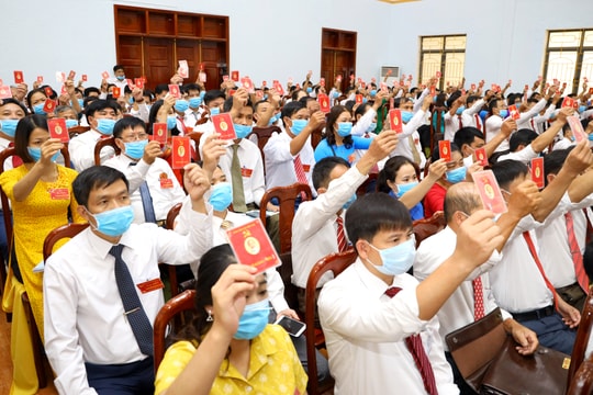 Bế mạc Đại hội Đại biểu Đảng bộ huyện Đô Lương lần thứ XXI, nhiệm kỳ 2020-2025