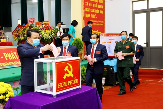 Danh sách Ban Chấp hành Đảng bộ, Ban Thường vụ Huyện ủy Đô Lương, nhiệm kỳ 2020 - 2025