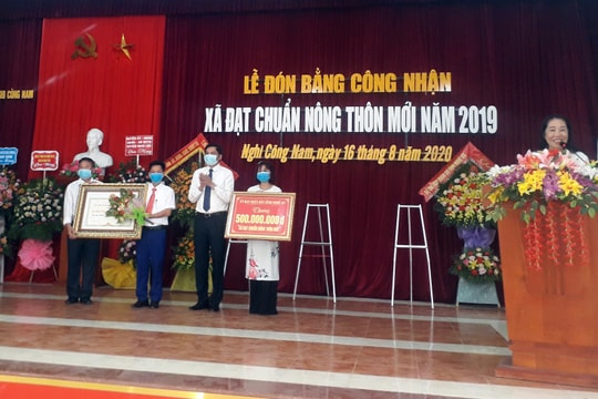 Xã Nghi Công Nam (Nghi Lộc) đón nhận Bằng đạt chuẩn nông thôn mới