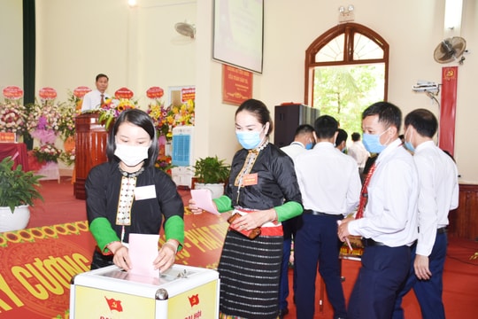 Bế mạc Đại hội đại biểu Đảng bộ huyện Quế Phong lần thứ XXII, nhiệm kỳ 2020-2025