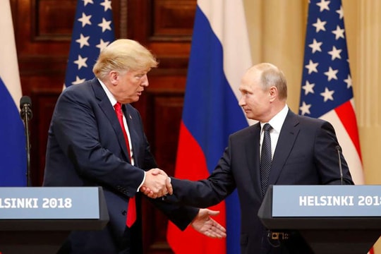 Vụ việc 'Trump thông đồng với Nga': Cựu nhân viên FBI làm giả tài liệu