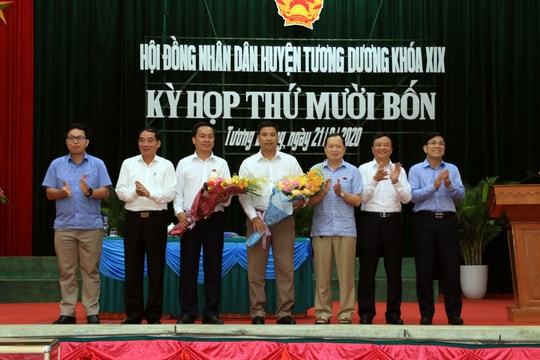 Tương Dương bầu Phó Chủ tịch HĐND và UBND huyện