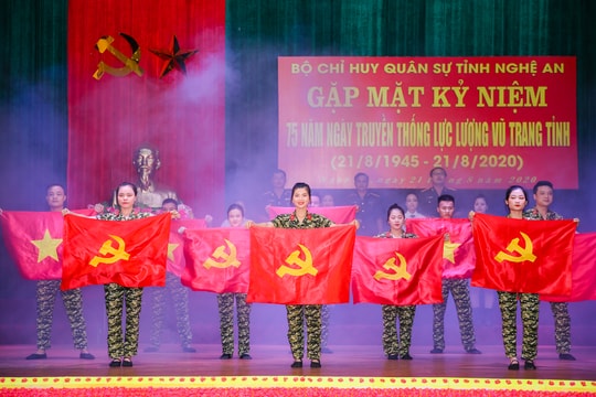 Gặp mặt kỷ niệm 75 năm Ngày truyền thống LLVT tỉnh Nghệ An