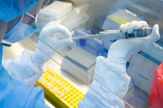 Nga sắp thử nghiệm diện rộng vắc-xin Covid-19 trên hàng vạn người