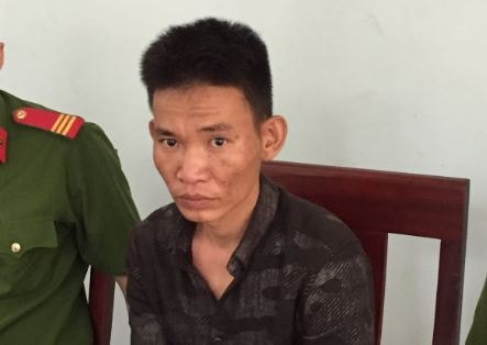 Dùng xẻng đánh chết bạn rồi tạo hiện trường giả vụ tai nạn giao thông