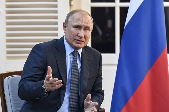 Người Đức thừa nhận cái đúng 'cơn khát vàng' của Putin