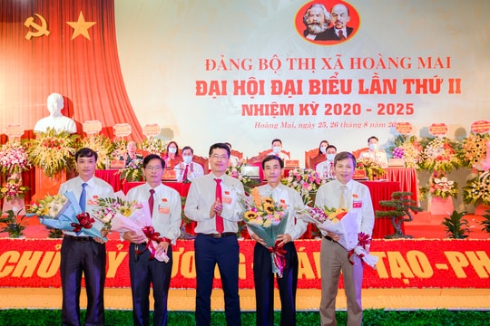 Bế mạc Đại hội đại biểu Đảng bộ thị xã Hoàng Mai nhiệm kỳ 2020 - 2025