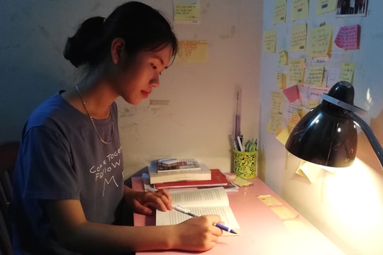 Bí quyết học giỏi của nữ sinh có điểm thi khối C cao nhất Nghệ An