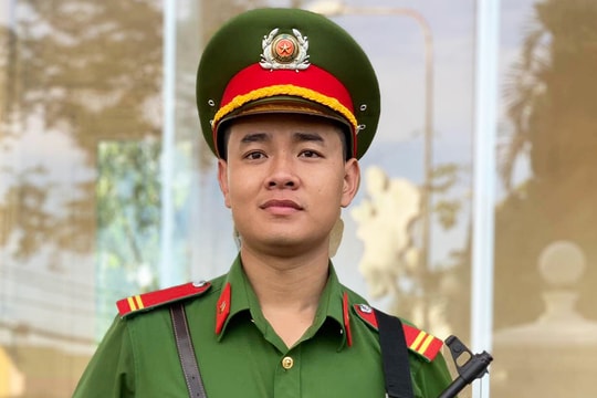 Đam mê học tập của chiến sĩ công an quê Nghệ đạt điểm cao nhất khối C03 toàn quốc 