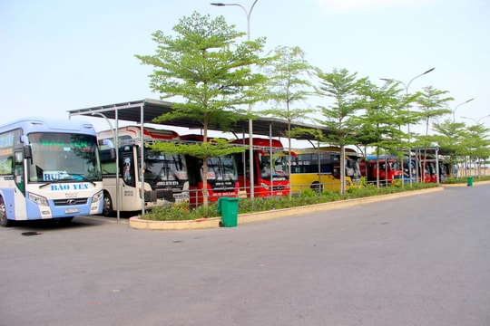 Tàu xe dịp Quốc khánh vắng khách 'chưa từng thấy'