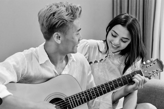 Thủ môn Bùi Tiến Dũng tổ chức sinh nhật cho bạn gái người mẫu Dianka