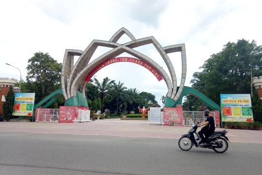 Sớm điều chỉnh quy hoạch, xây dựng Công viên Trung tâm thành phố Vinh xứng tầm