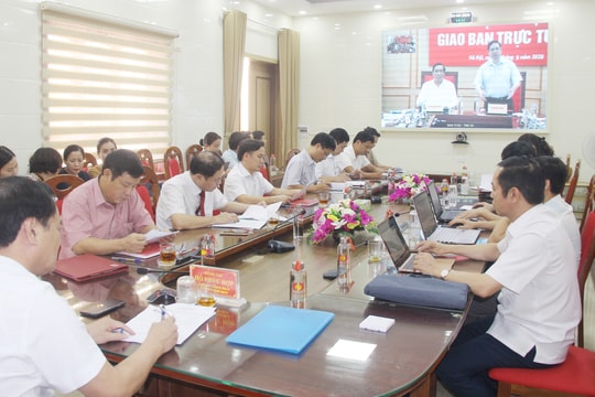 Ban Tổ chức Trung ương chỉ rõ một số tồn tại trong tiến hành Đại hội Đảng cấp trên cơ sở