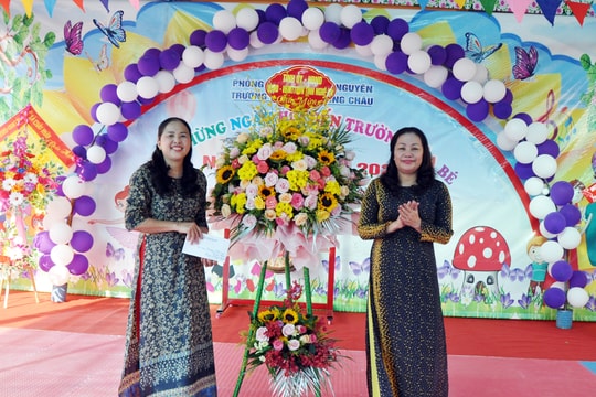 Trưởng Ban Tuyên giáo Tỉnh ủy dự 'Ngày hội đến trường của bé' ở Trường Mầm non Hưng Châu