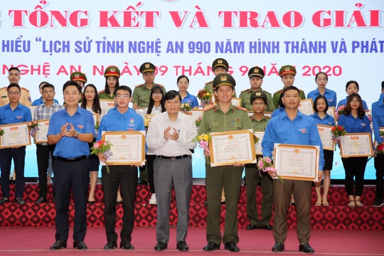 3 tập thể, 66 cá nhân đạt giải Cuộc thi ‘Lịch sử tỉnh Nghệ An 990 năm hình thành và phát triển’