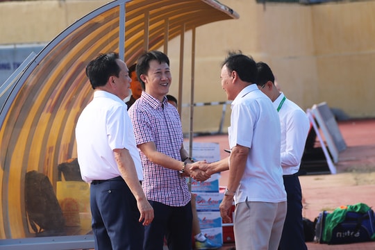 Lãnh đạo CLB Thanh Hóa bất ngờ ra yêu sách với HLV Nguyễn Thành Công