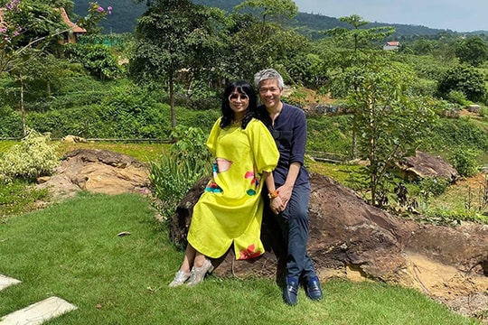 Diva Thanh Lam lại gây chú ý khi khoe ảnh bên bạn trai kèm triết lý cuộc sống