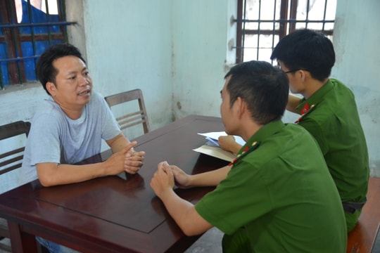 Chủ đường dây tín dụng đen ở Quỳnh Lưu dán giấy đòi nợ quanh nhà nếu con nợ chậm trả