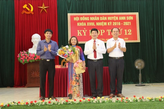 Bầu bổ sung Phó Chủ tịch HĐND và các ủy viên UBND huyện Anh Sơn