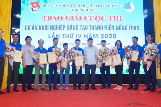 10 công trình đạt giải 'Dự án khởi nghiệp sáng tạo trong thanh niên nông thôn lần thứ IV' ở Nghệ An