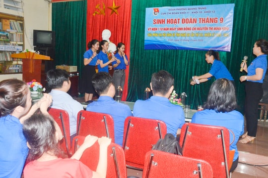 Kỳ sinh hoạt toàn đoàn về sự nghiệp cách mạng của đồng chí Nguyễn Thị Minh Khai