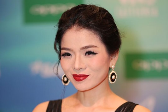 Trước ồn ào về hôn nhân trục trặc, ca sĩ Lệ Quyên khẳng định vẫn đang hạnh phúc