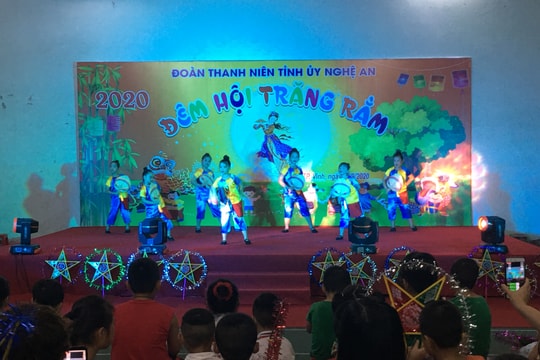 Chi đoàn Cơ quan Tỉnh ủy tổ chức chương trình 'Đêm hội trăng Rằm' năm 2020