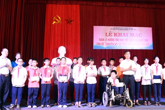 Khai mạc tuần lễ hưởng ứng học tập suốt đời ở Nghệ An