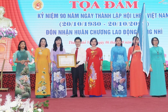 Tọa đàm kỷ niệm 90 năm ngày thành lập Hội Liên hiệp phụ nữ Việt Nam