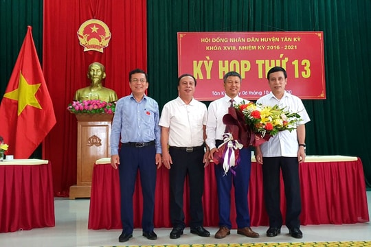 Bầu bổ sung Phó Chủ tịch UBND huyện Tân Kỳ