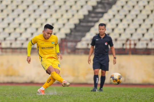 Tiền đạo Hồ Tuấn Tài: Đã đến lúc phải tỏa sáng