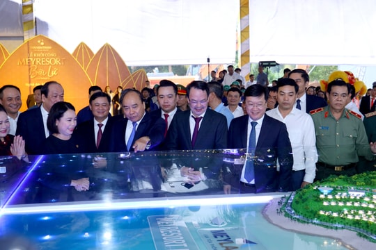 Thủ tướng dự lễ khởi công công trình chào mừng Đại hội Đảng bộ tỉnh Nghệ An