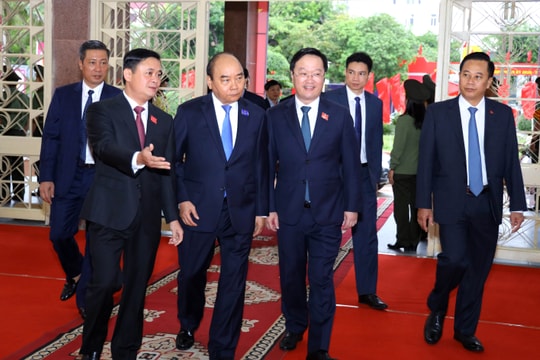 Thủ tướng Chính phủ cùng các đồng chí lãnh đạo Trung ương dự Đại hội Đảng bộ tỉnh Nghệ An