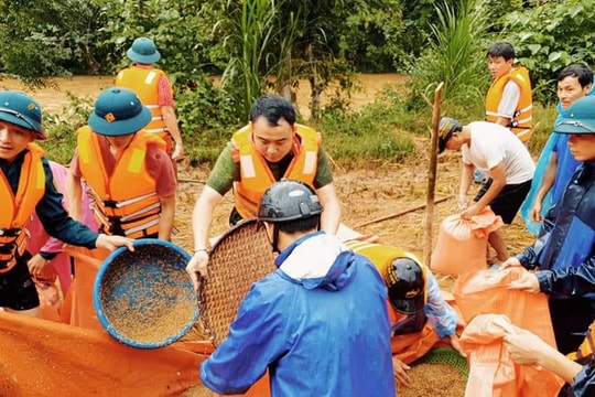 Lo sạt lở núi, Tương Dương sơ tán dân