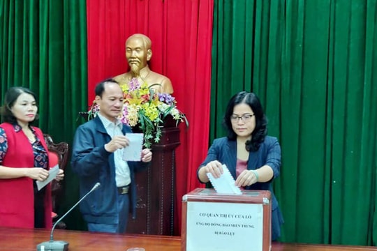 Các địa phương, đơn vị phát động quyên góp ủng hộ đồng bào miền Trung   