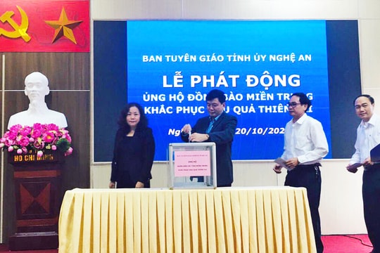 Ban Tuyên giáo Tỉnh ủy phát động quyên góp ủng hộ đồng bào miền Trung bị bão lụt