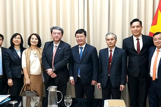 Chủ tịch UBND tỉnh Nghệ An làm việc với các đối tác Nhật Bản nhân chuyến thăm chính thức của Thủ tướng Nhật đến Việt Nam