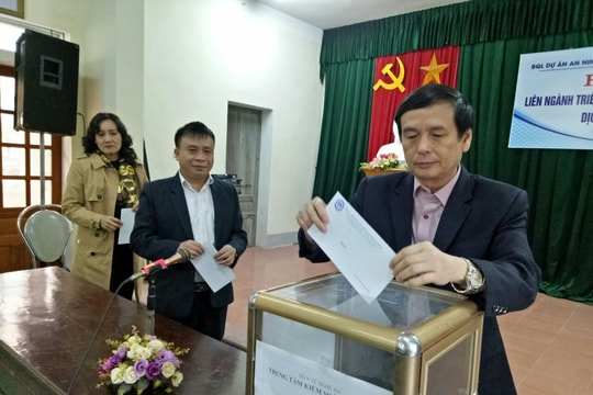 CDC Nghệ An quyên góp, ủng hộ đồng bào miền Trung bị lũ lụt