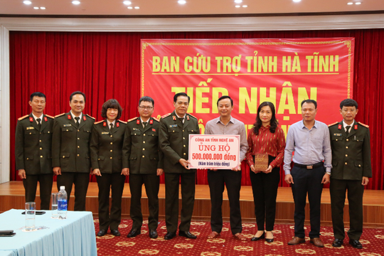 Cập nhật các đơn vị, địa phương quyên góp, ủng hộ đồng bào miền Trung