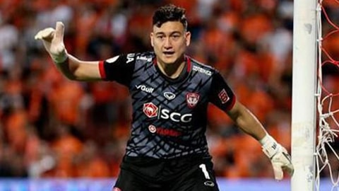 Văn Lâm sắp vào đội hình ngôi sao Thai League; Guardiola được nhắm đưa về để 'cứu' Barca