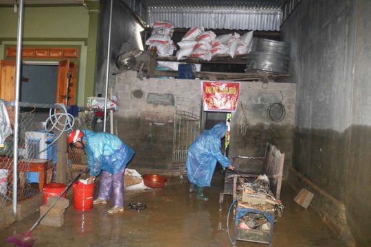 Khắc phục hậu quả lũ lụt nơi tâm lũ Thanh Chương