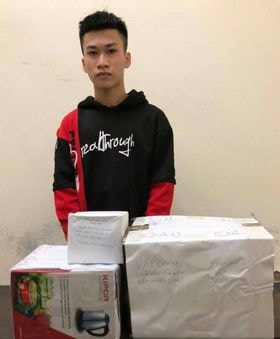 Bắt giữ thanh niên mua thuốc pháo qua mạng để chế tạo pháo mang đi bán