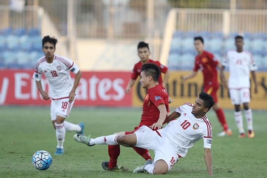 Trọng tài giỏi cầm còi chung kết ngược; UAE vào chiến dịch soán ngôi thầy trò ông Park