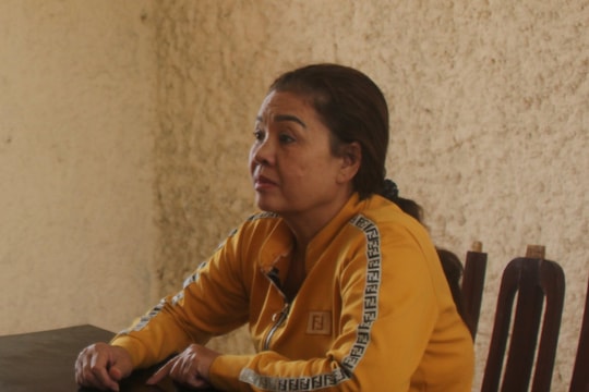 'Tú bà' ở làng môi giới mại dâm núp bóng quán cà phê 